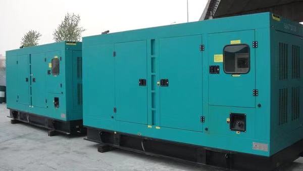 锡林郭勒康明斯400kw大型柴油二手发电机组